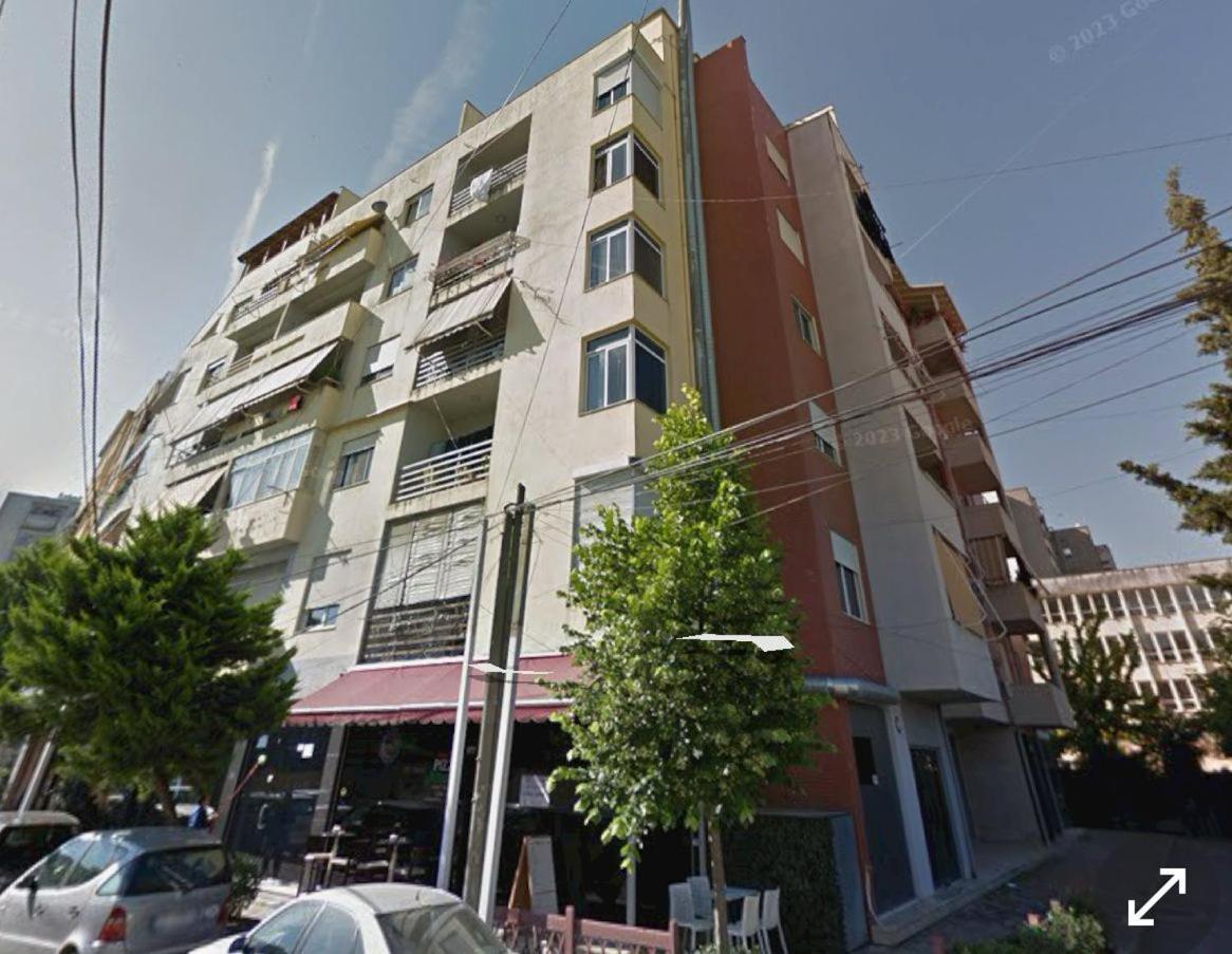 Edi'S Apartament Tiranë Ngoại thất bức ảnh